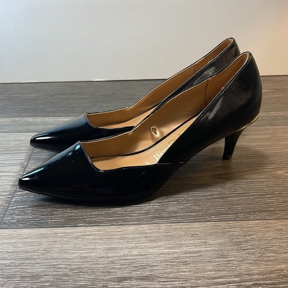 Calvin Klein leather heels woman’s size 8.5 (f10) - Picture 2 of 7